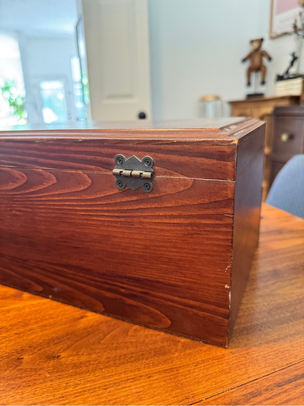 Vintage London Leather Wood Jewelry Box Chest With Interior Mirror 14" × 8" × 6" - Picture 7 of 16